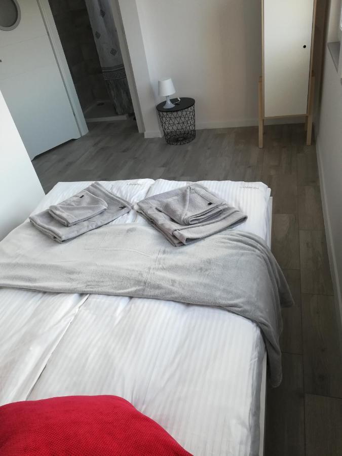 Armona Apartamento Ustka Exterior foto