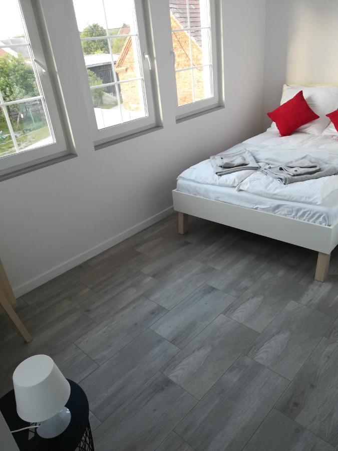 Armona Apartamento Ustka Exterior foto